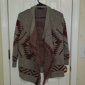 D-O-U-B-L-E  Z-E-R-O sweater